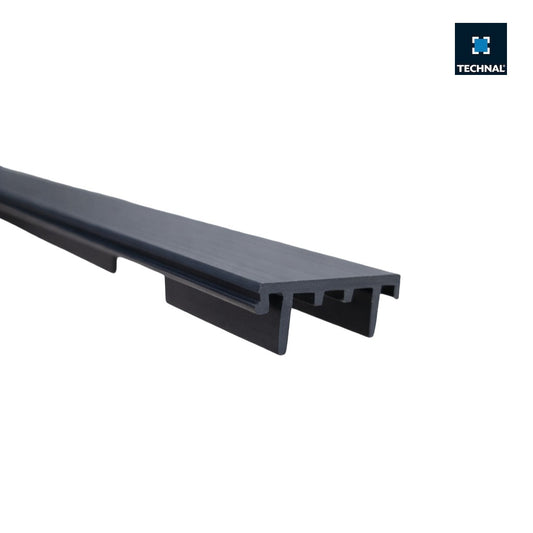 T431024 Rail complementario PVC pretaladrado TECHNAL
